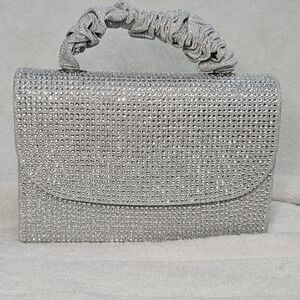 Glamorous Silver Rhinestone Evening Clutch